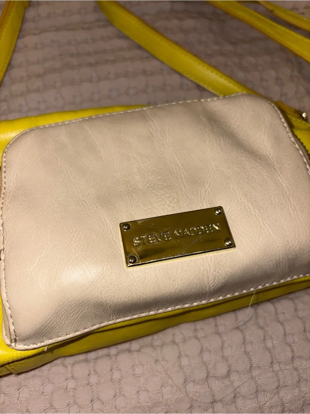 Steve Madden yellow crossbody